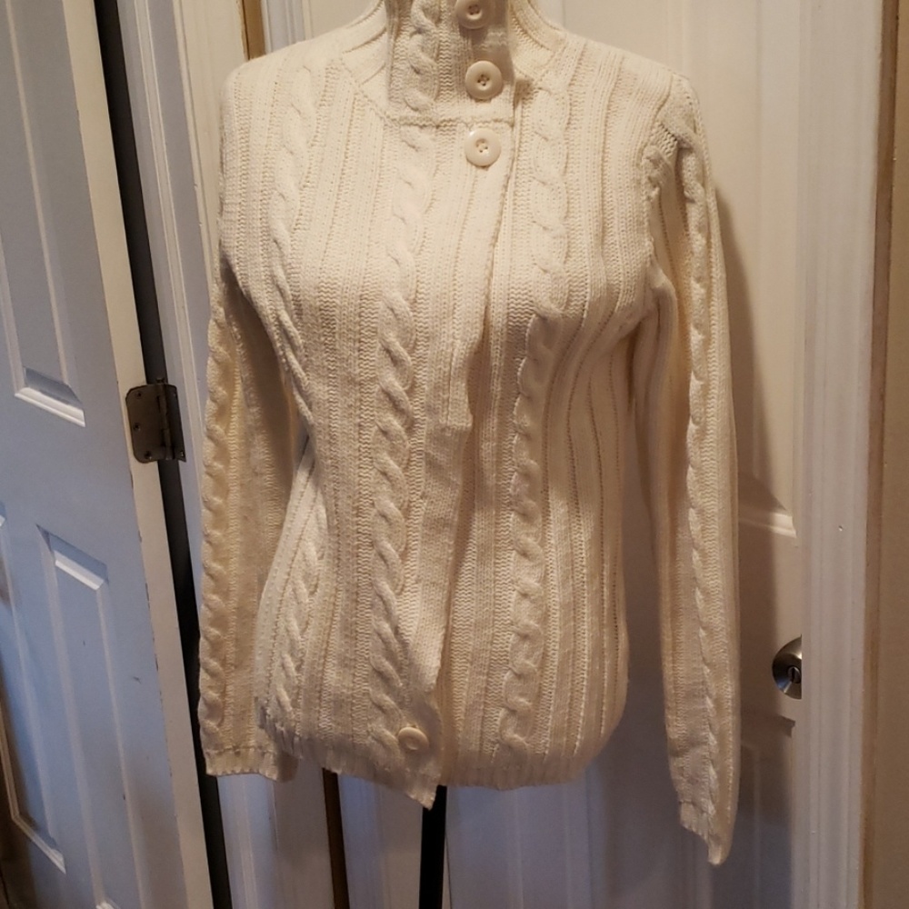 Ladies sweater
